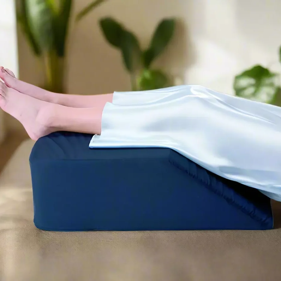 Alternative view of Leg Elevation Bed Wedge
