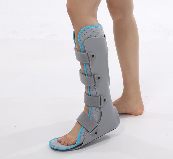 Walker Adjustable Ankle and Foot Brace High Model IV- Right Medium