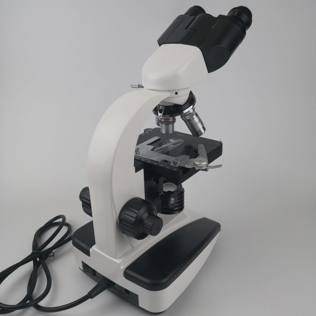 Alternative view of XSP-300E Binocular Biological Microscope